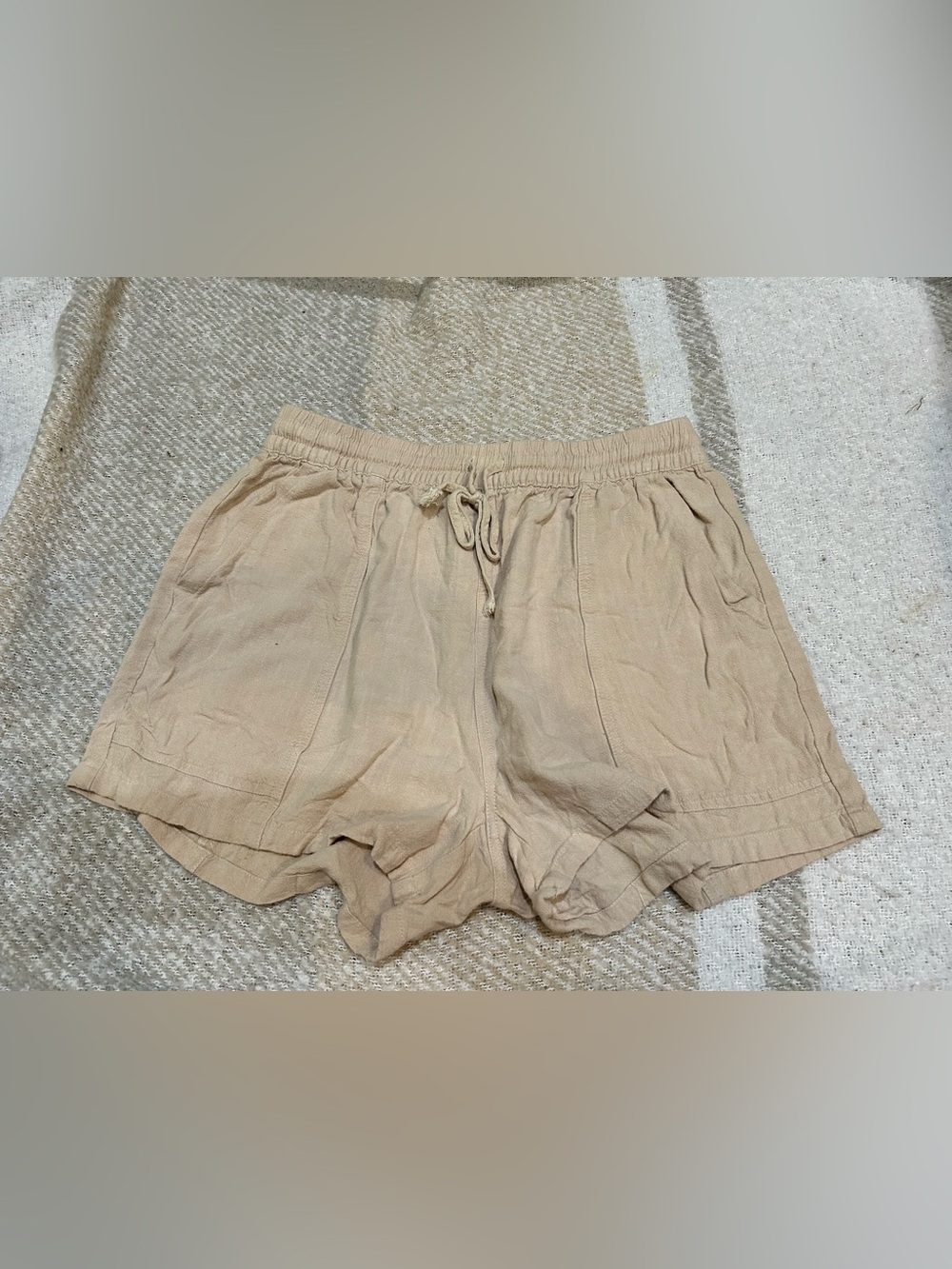 Umgee Women's Drawstring Lounge Shorts in Beige EUC